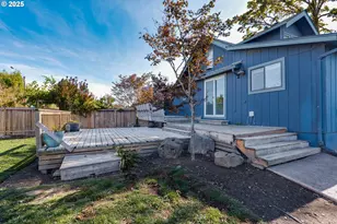 1021 Deal St, Junction City, OR 97448 - Photo 37