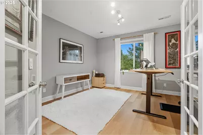 1109 NW Frazier Ct, Portland, OR 97229 - Photo 25