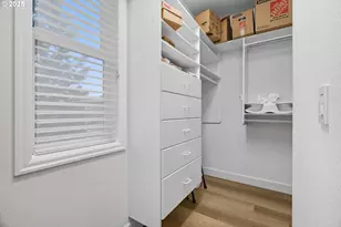 1109 NW Frazier Ct, Portland, OR 97229 - Photo 23