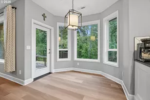 1109 NW Frazier Ct, Portland, OR 97229 - Photo 15