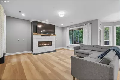 1109 NW Frazier Ct, Portland, OR 97229 - Photo 13