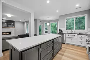 1109 NW Frazier Ct, Portland, OR 97229 - Photo 11