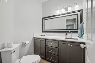 1109 NW Frazier Ct, Portland, OR 97229 - Photo 27