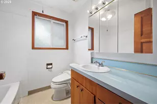 15411 SE Morning Glory Ct, Milwaukie, OR 97267 - Photo 17