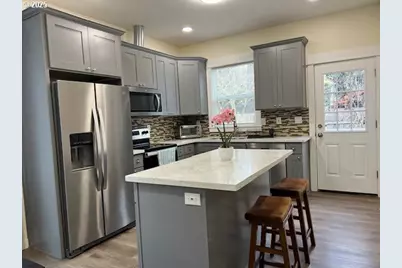 428 SE 30th Pl, Portland, OR 97214 - Photo 3