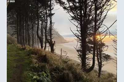 6185 Columbia St, Arch Cape, OR 97102 - Photo 35