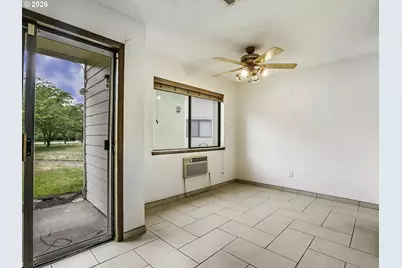15926 NE Fremont St, Portland, OR 97230 - Photo 13