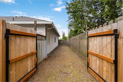 1909 NE 156th Ave, Portland, OR 97230 - Photo 45