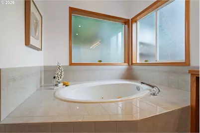 1909 NE 156th Ave, Portland, OR 97230 - Photo 27