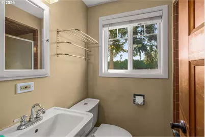 13528 NE Denbrook Rd, Aurora, OR 97002 - Photo 29
