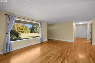 13528 NE Denbrook Rd, Aurora, OR 97002 - Photo 9