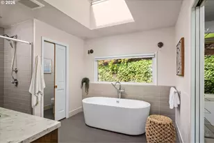 3320 SW 44th Ave, Portland, OR 97221 - Photo 29