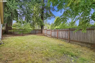 18608 SE River Rd, Milwaukie, OR 97267 - Photo 21