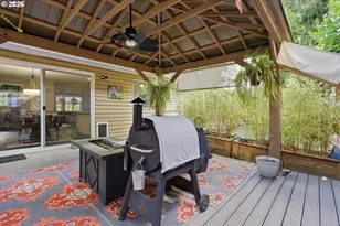 18608 SE River Rd, Milwaukie, OR 97267 - Photo 17