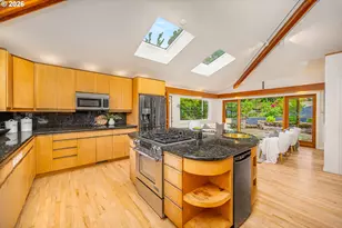 2540 Lincoln St, Eugene, OR 97405 - Photo 15