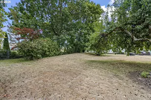 4027 Concord St, Eugene, OR 97402 - Photo 43