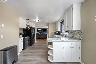 4027 Concord St, Eugene, OR 97402 - Photo 17
