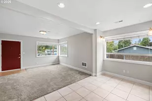 6000 SE 128th Ave, Portland, OR 97236 - Photo 9