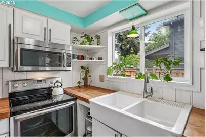 1511 NE Rosa Parks Way, Portland, OR 97211 - Photo 21