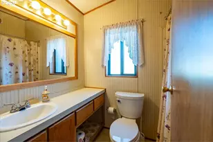 1026 Turbyne Rd, Sweet Home, OR 97386 - Photo 17