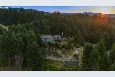 30475 SW Buckhaven Rd, Hillsboro, OR 97123 - Photo 43