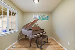 19537 Morrie Dr, Oregon City, OR 97045 - Photo 7