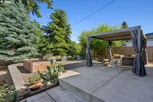 2726 NE 137th Ave, Portland, OR 97230 - Photo 29