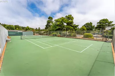 1600 Rhododendron Dr #207, Florence, OR 97439 - Photo 43