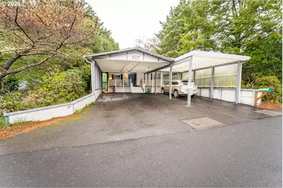 1600 Rhododendron Dr #207, Florence, OR 97439 - Photo 1