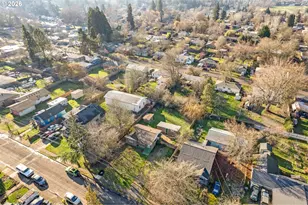 2064 Grant St, Eugene, OR 97405 - Photo 35