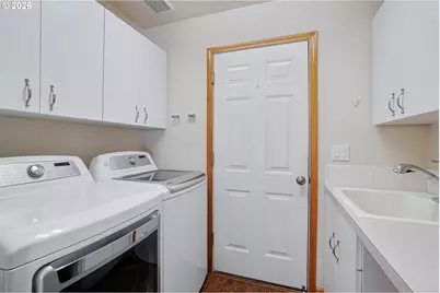 13810 Bean Ct, Oregon City, OR 97045 - Photo 17