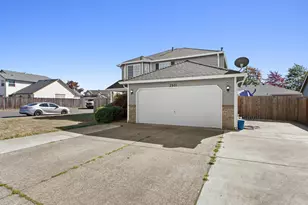 2901 NW 2nd Cir, Battle Ground, WA 98604 - Photo 3