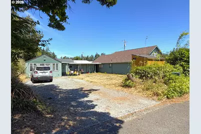 180 Laclair St, Coos Bay, OR 97420 - Photo 19
