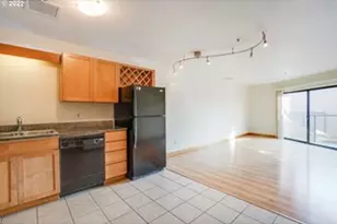 910 NW Naito Pkwy, Portland, OR 97209 - Photo 7