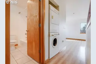 910 NW Naito Pkwy #I23, Portland, OR 97209 - Photo 17