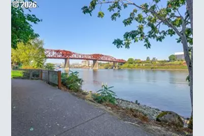 910 NW Naito Pkwy #I23, Portland, OR 97209 - Photo 23