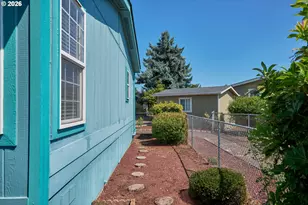 1699 N Terry St, Eugene, OR 97402 - Photo 7