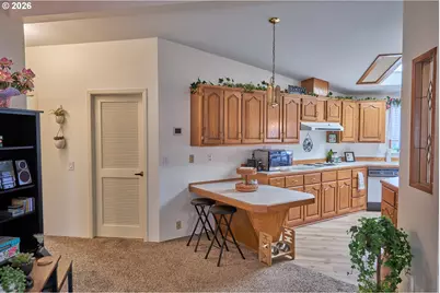 1699 N Terry St #152, Eugene, OR 97402 - Photo 13