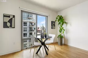 1310 NW Naito Parkway, Portland, OR 97209 - Photo 7