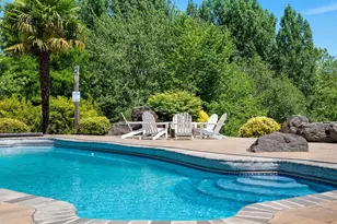 23781 NW Grossen Dr, Hillsboro, OR 97124 - Photo 21