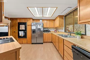 400 Holmstead Rd, Williams, OR 97544 - Photo 9