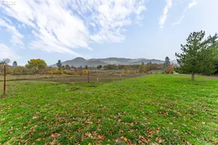 400 Holmstead Rd, Williams, OR 97544 - Photo 25