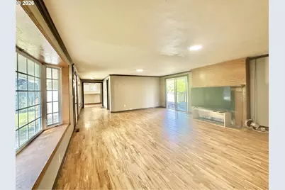 20125 SE Foster Rd, Damascus, OR 97089 - Photo 3