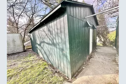 20125 SE Foster Rd, Damascus, OR 97089 - Photo 23