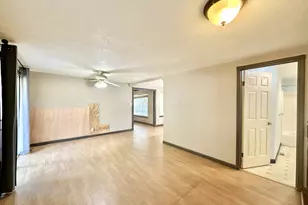 20125 SE Foster Rd, Damascus, OR 97089 - Photo 11