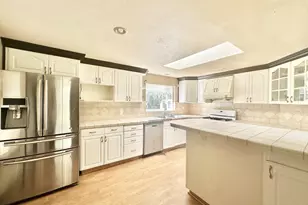 20125 SE Foster Rd, Damascus, OR 97089 - Photo 5