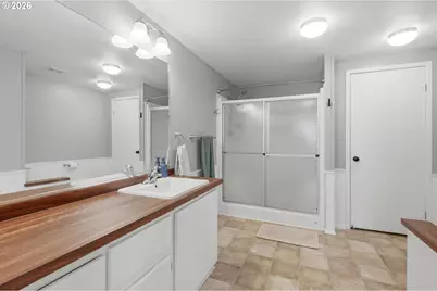 1000 S McKern Ct #34, Newberg, OR 97132 - Photo 19
