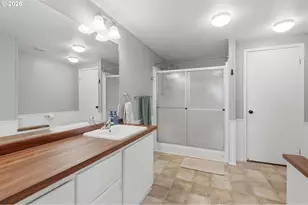 1000 S McKern Ct, Newberg, OR 97132 - Photo 19
