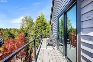 1943 NW Millcrest Pl, Portland, OR 97229 - Photo 39