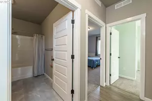 912 NW 26th Wy, Battle Ground, WA 98604 - Photo 23